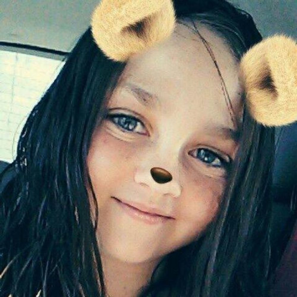 Meet your Posher, Lexis